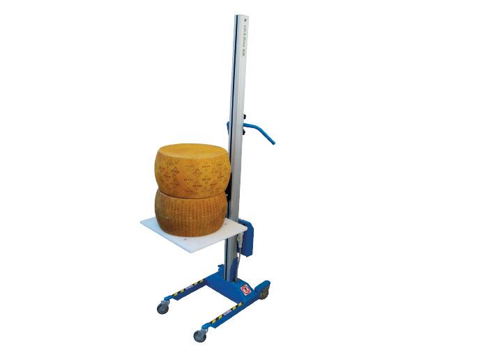 ELEVATORE CON SOLLEVAMENTO A BATTERIA